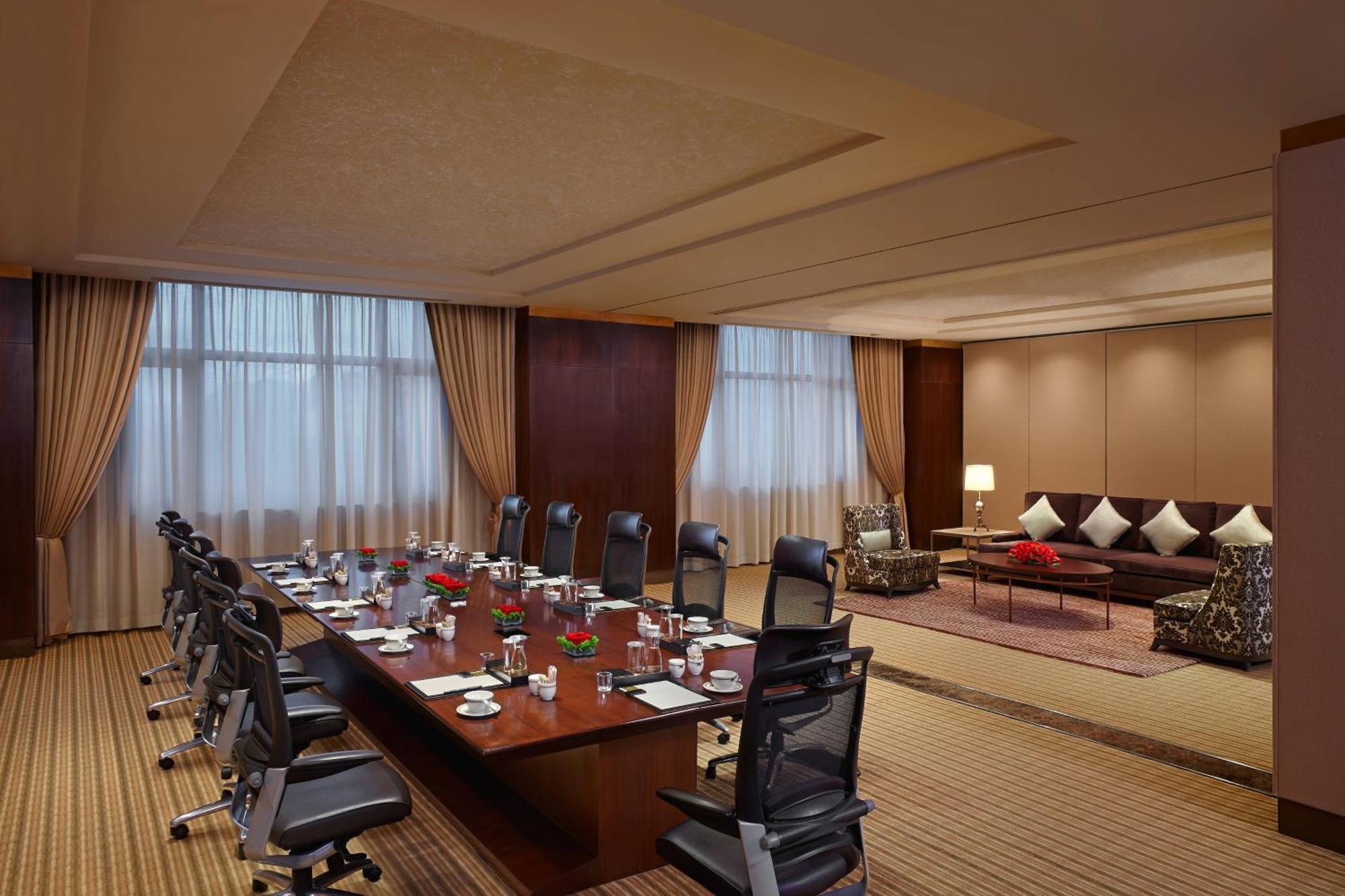 ไอทีซี แกรนด์ จุลา อะ ลักชัวรี คอลเลคชั่น โฮเต็ล เจนไน Hotel เชนไน ภายนอก รูปภาพ Meeting room
