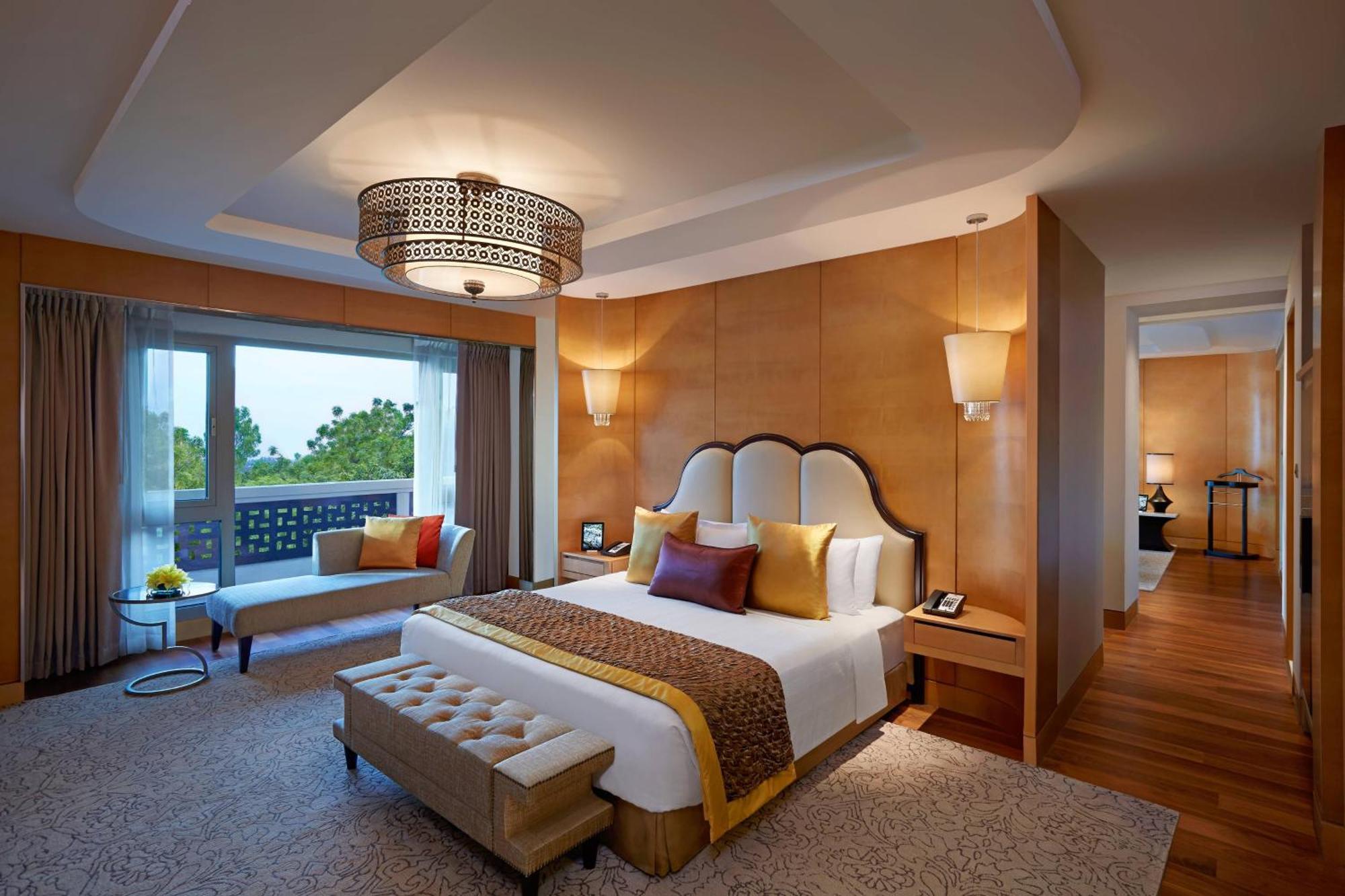ไอทีซี แกรนด์ จุลา อะ ลักชัวรี คอลเลคชั่น โฮเต็ล เจนไน Hotel เชนไน ภายนอก รูปภาพ A bedroom at the Taj Mahal Palace