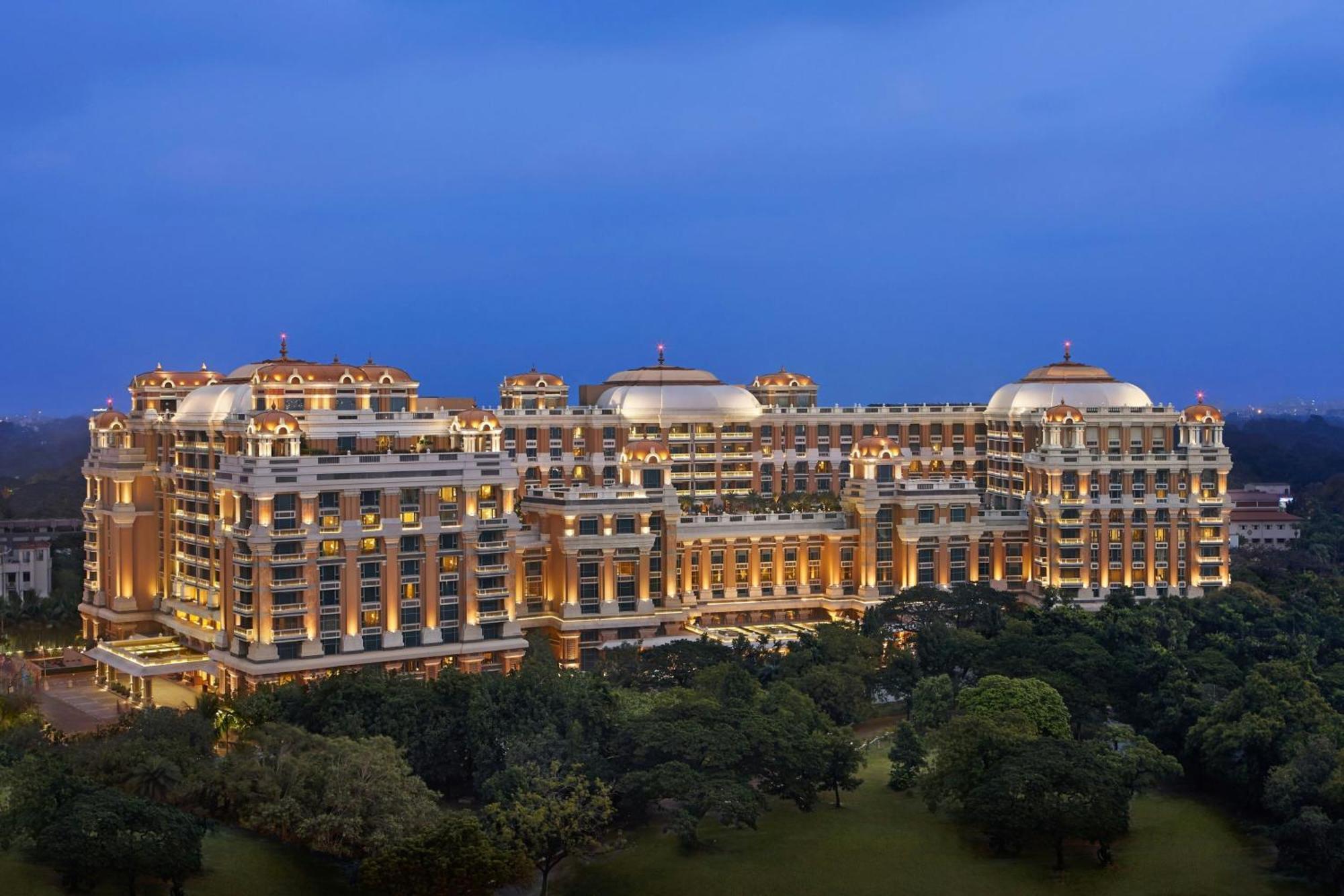 ไอทีซี แกรนด์ จุลา อะ ลักชัวรี คอลเลคชั่น โฮเต็ล เจนไน Hotel เชนไน ภายนอก รูปภาพ The Ritz-Carlton, Kuala Lumpur